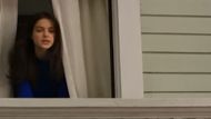 Odeya Rush as Hannah Parker in Goosebumps' 2015 movie (Image Via YouTube/Sony Pictures Entertainment)